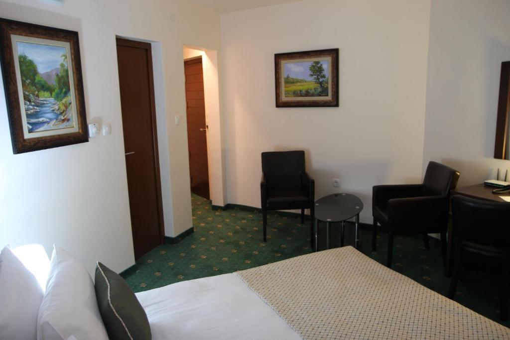 Hotel Trebjesa Nikšić Chambre photo