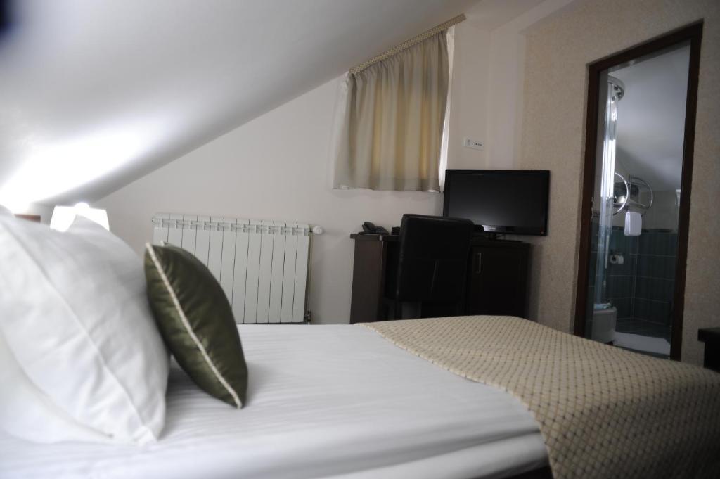 Hotel Trebjesa Nikšić Chambre photo